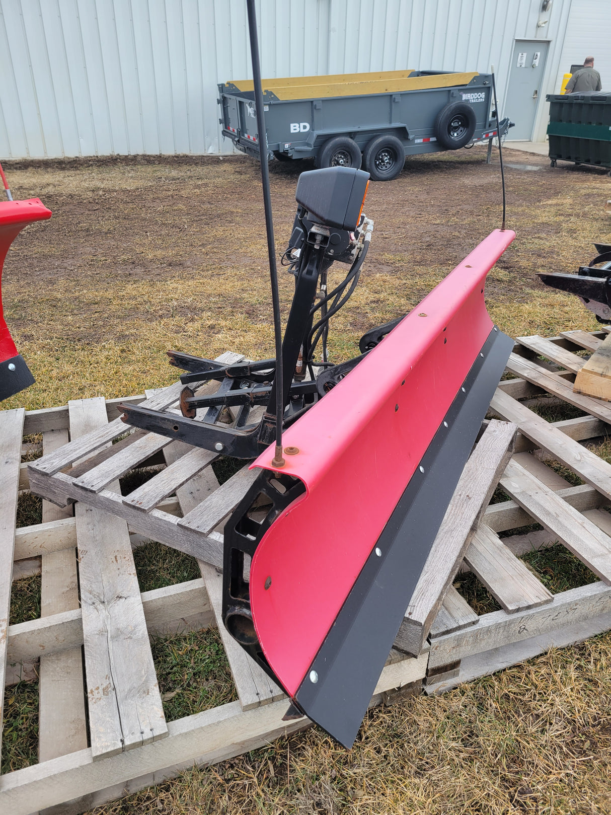 Used WESTERN® Suburbanite 6'8" Poly Straight Blade Snowplow (P-U2310)