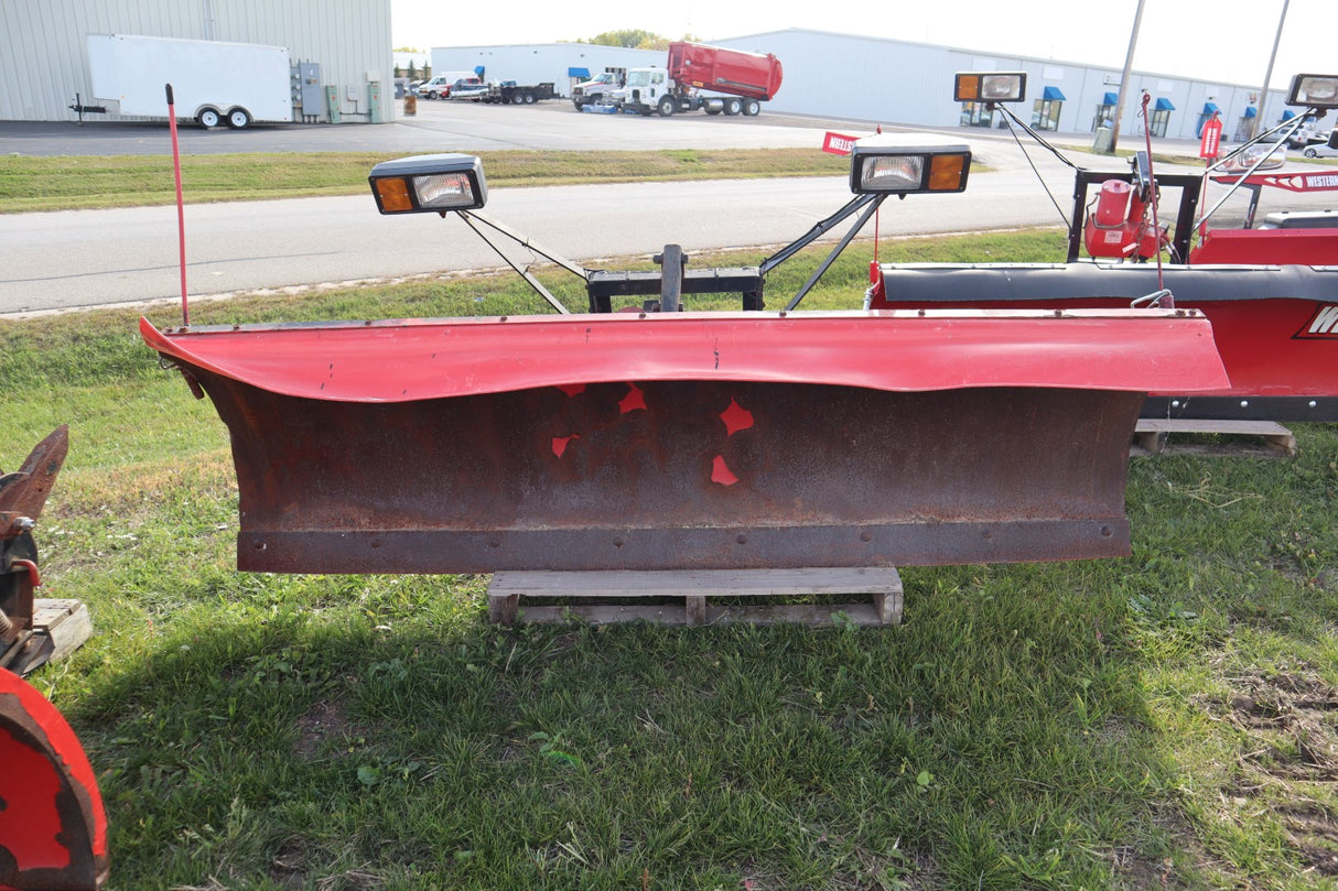 Used WESTERN® Snowplow #2010, 8' Pro, Steel Straight Blade, Unimount