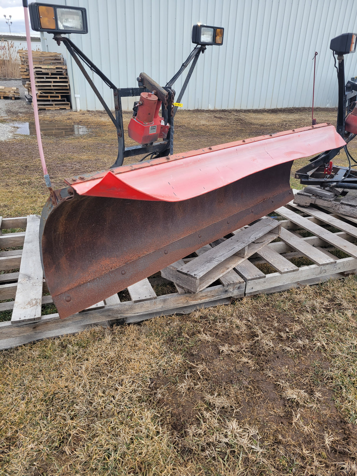 Used WESTERN® Pro 8' Straight Blade Snowplow (P-U2010)