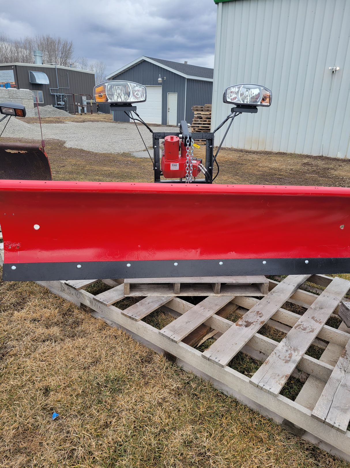 Used WESTERN® Pro 8'6" Straight Blade Snowplow (P-U2002)