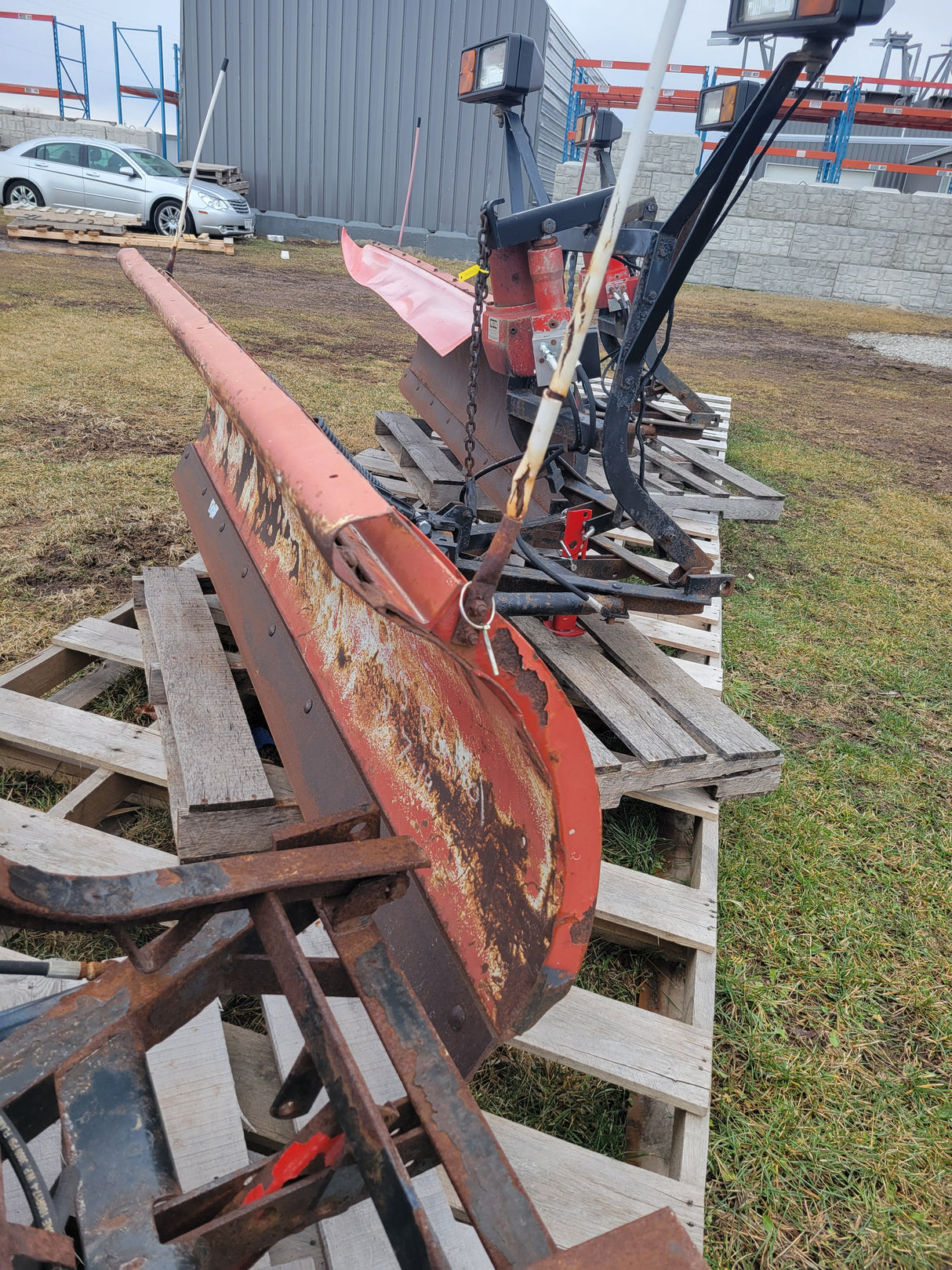 Used WESTERN® Pro 8'6" Straight Blade Snowplow (P-U2101)